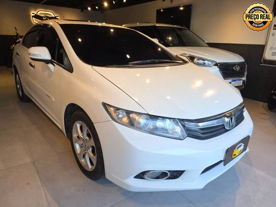 HONDA CIVIC 2.0 EXR 16V FLEX 4P AUTOMÁTICO HONDA CIVIC 2.0 EXR 16V FLEX 4P AUTOMÁTICO